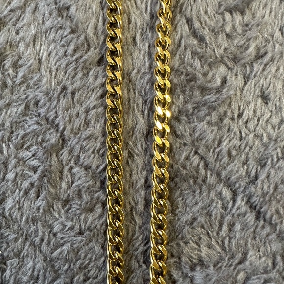 Other - Gold Chain Necklace